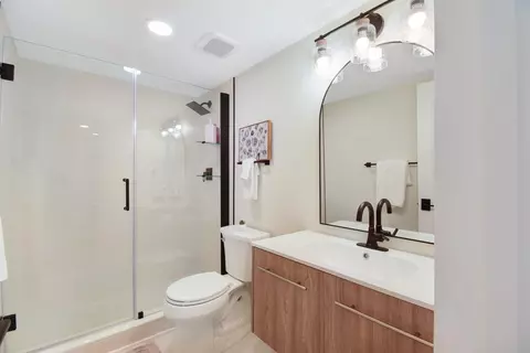 Bath - 2 E St #2, Saint Augustine Beach, FL 32080 photo 3 of 3