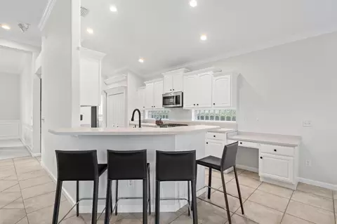 Kitchen - 925 Spring Lake Ct, Saint Augustine, FL 32080 photo 5 of 5