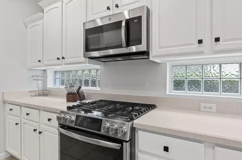 Kitchen - 925 Spring Lake Ct, Saint Augustine, FL 32080 photo 1 of 5