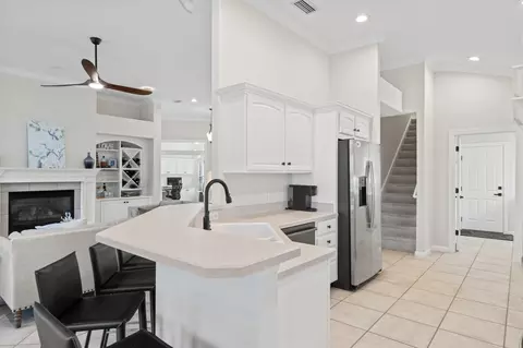 Kitchen - 925 Spring Lake Ct, Saint Augustine, FL 32080 photo 3 of 5