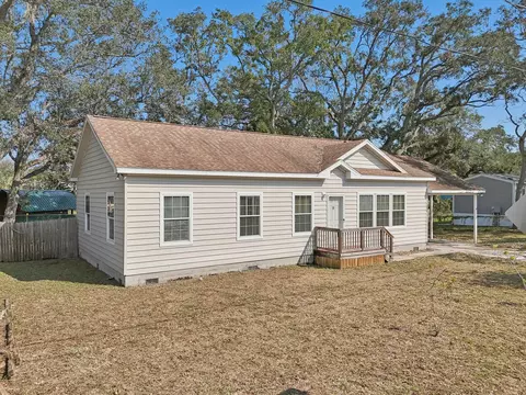 Exterior - 2042 Reef Dr, Saint Augustine, FL 32080 photo 1 of 9