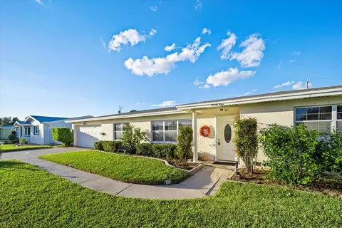 Exterior - 29 Sunrise Ave, Ormond Beach, FL 32176 photo 6 of 6