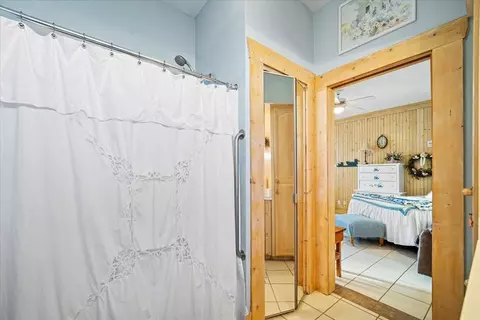 Bath - 29 Sunrise Ave, Ormond Beach, FL 32176 photo 6 of 7