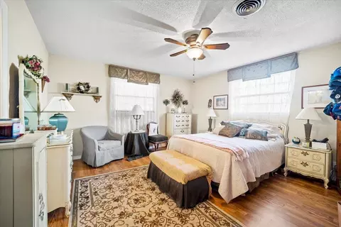 Bedroom - 29 Sunrise Ave, Ormond Beach, FL 32176 photo 1 of 6