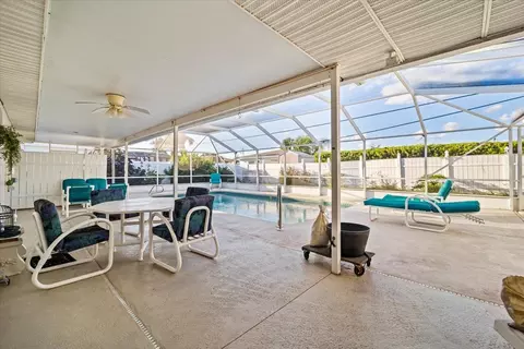 Exterior - 29 Sunrise Ave, Ormond Beach, FL 32176 photo 5 of 6