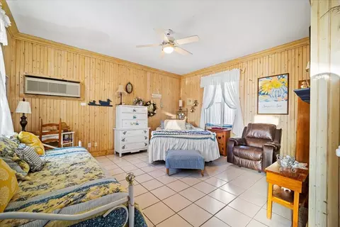 Bedroom - 29 Sunrise Ave, Ormond Beach, FL 32176 photo 4 of 6