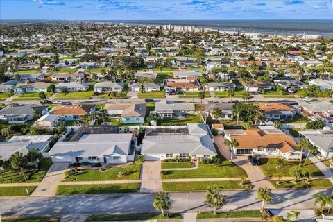 View/Area - 29 Sunrise Ave, Ormond Beach, FL 32176 photo 6 of 16
