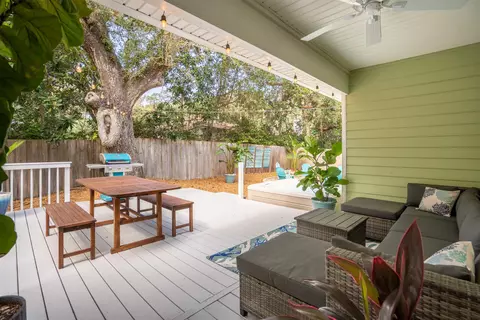 Exterior - 706 Mickler Blvd, Saint Augustine, FL 32080 photo 7 of 13