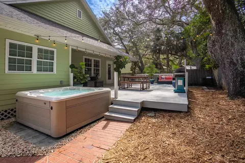 Exterior - 706 Mickler Blvd, Saint Augustine, FL 32080 photo 5 of 13