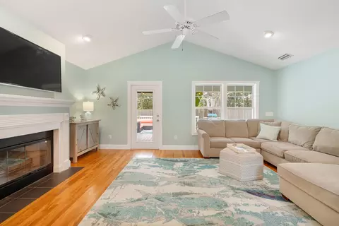 Living - 706 Mickler Blvd, Saint Augustine, FL 32080 photo 2 of 2