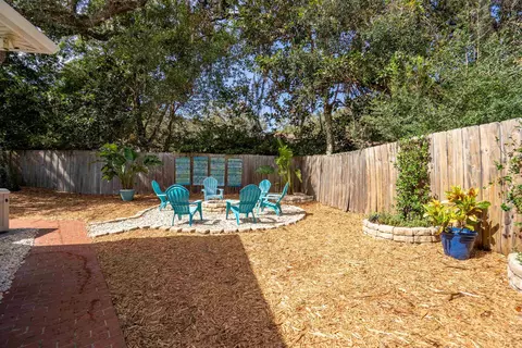 Exterior - 706 Mickler Blvd, Saint Augustine, FL 32080 photo 6 of 13