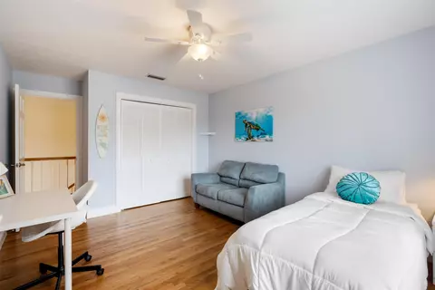 Bedroom - 706 Mickler Blvd, Saint Augustine, FL 32080 photo 6 of 8