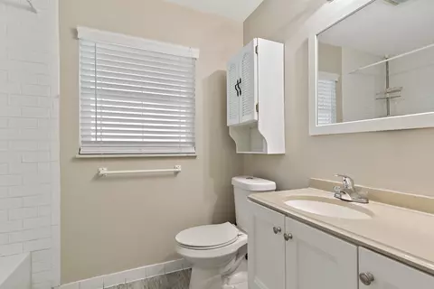 Bath - 200 Baracoa, Saint Augustine, FL 32086 photo 3 of 4