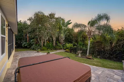 Exterior - 1301 Smiling Fish Ln, Saint Augustine, FL 32080 photo 4 of 10