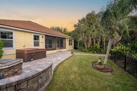 Exterior - 1301 Smiling Fish Ln, Saint Augustine, FL 32080 photo 2 of 10