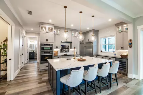 Kitchen - 211 Oglethorpe Blvd, Saint Augustine, FL 32080 photo 4 of 10