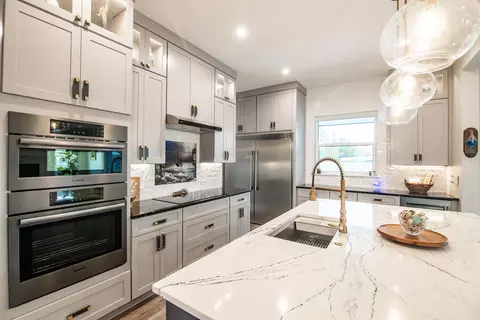 Kitchen - 211 Oglethorpe Blvd, Saint Augustine, FL 32080 photo 6 of 10