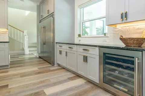 Kitchen - 211 Oglethorpe Blvd, Saint Augustine, FL 32080 photo 9 of 10