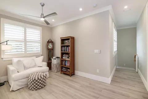 Entry Way - 211 Oglethorpe Blvd, Saint Augustine, FL 32080 photo 6 of 8
