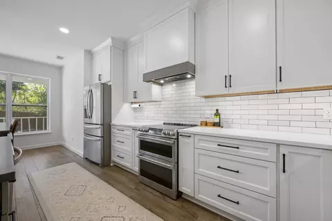 Kitchen - 5325 County Road 208, Saint Augustine, FL 32092 photo 4 of 11