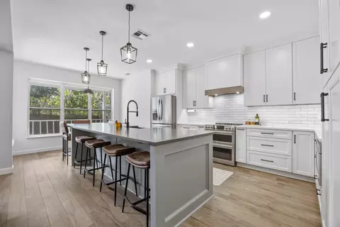 Kitchen - 5325 County Road 208, Saint Augustine, FL 32092 photo 8 of 11