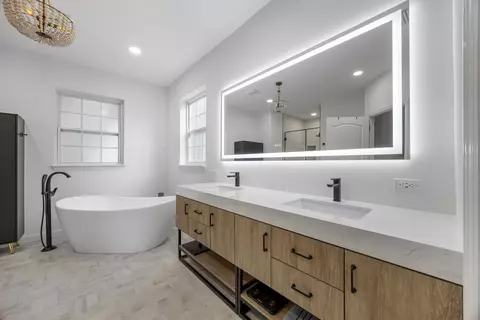 Bath - 5325 County Road 208, Saint Augustine, FL 32092 photo 2 of 6