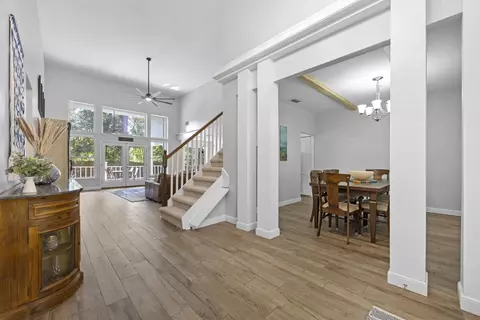 Entry Way - 5325 County Road 208, Saint Augustine, FL 32092 photo 2 of 5