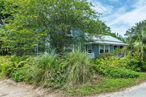 Exterior - 4 Beacon St, Saint Augustine, FL 32084 photo 14 of 15