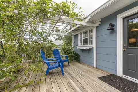 Exterior - 4 Beacon St, Saint Augustine, FL 32084 photo 4 of 15