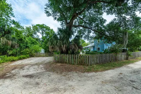 Exterior - 4 Beacon St, Saint Augustine, FL 32084 photo 12 of 15