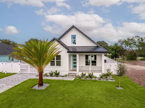 Exterior - 5494 Third St, Saint Augustine, FL 32080 photo 1 of 12