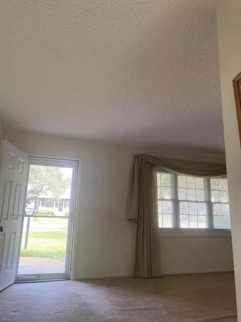 5265 Shore Dr, Saint Augustine, FL 32086 photo 4