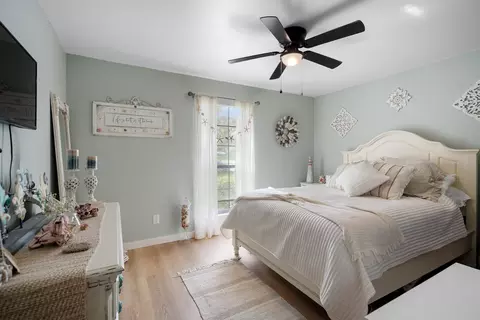 Bedroom - 1218 Fort Peyton Dr, Saint Augustine, FL 32086 photo 4 of 7