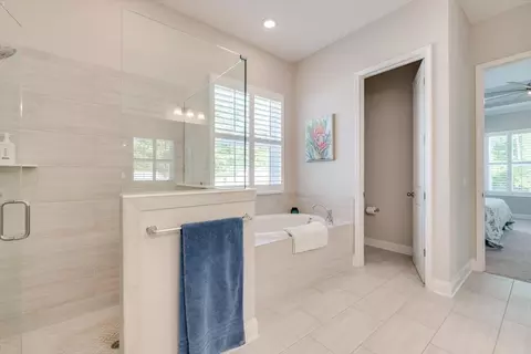 Bath - 115 Pajaro Way, Saint Augustine, FL 32095 photo 3 of 5