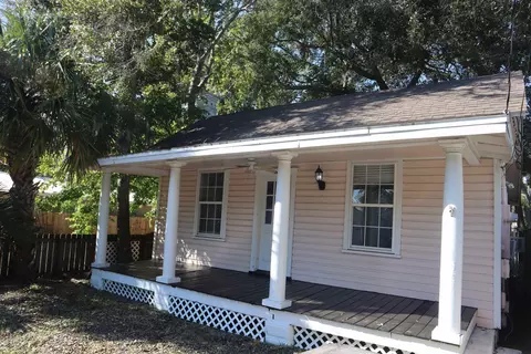 130 Moore St, Saint Augustine, FL 32084