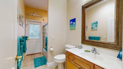 Bath - 411 Wateroak St, Saint Augustine, FL 32086 photo 5 of 6