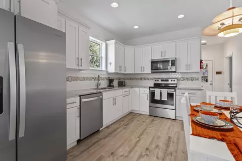 Kitchen - 249 Riberia St, Saint Augustine, FL 32084 photo 3 of 4