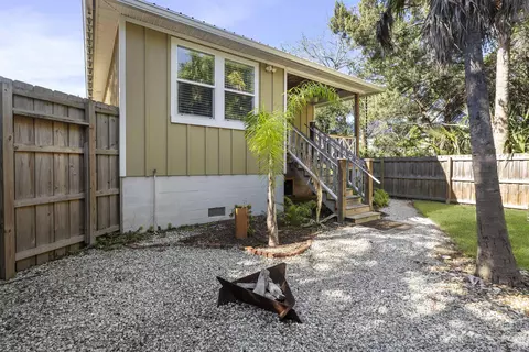 Exterior - 249 Riberia St, Saint Augustine, FL 32084 photo 8 of 10
