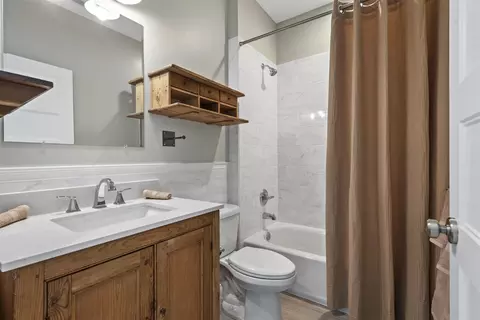 Bath - 249 Riberia St, Saint Augustine, FL 32084 photo 2 of 2