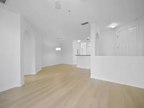 305 Via Castilla #101, Saint Augustine, FL 32095 photo 4