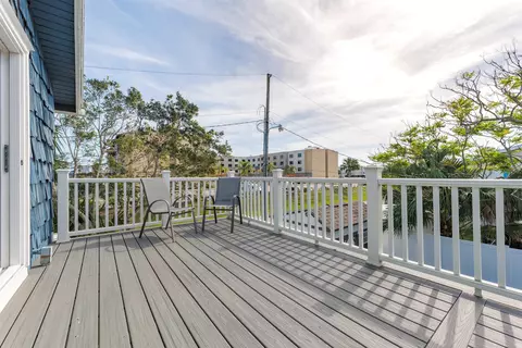 Exterior - 201 7th St, Saint Augustine, FL 32080 photo 8 of 8