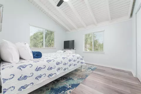 Bedroom - 201 7th St, Saint Augustine, FL 32080 photo 6 of 7