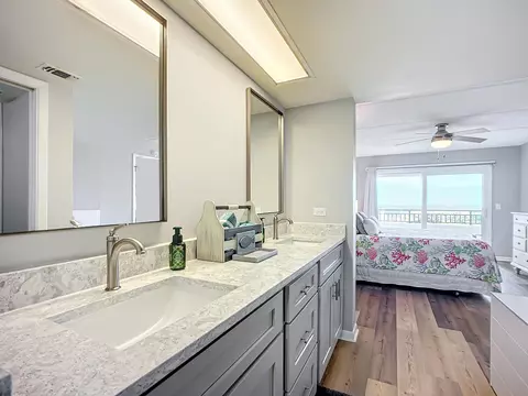 Bath - 7780 A1a S UNIT 109, Saint Augustine, FL 32080 photo 1 of 5