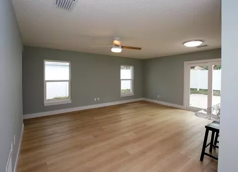 413 B St, Saint Augustine, FL 32080 photo 4