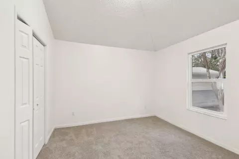 Bedroom - 5240 Timucua Cir, Saint Augustine, FL 32086 photo 5 of 6