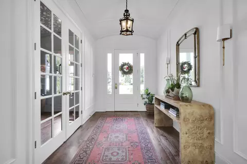 Entry Way - 109 Marshall Creek Dr, Saint Augustine, FL 32095 photo 2 of 4