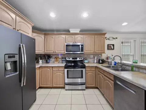 Kitchen - 4629 Third Ave, Saint Augustine, FL 32095 photo 2 of 3