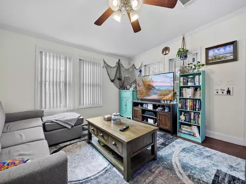 Living - 4629 Third Ave, Saint Augustine, FL 32095 photo 2 of 3