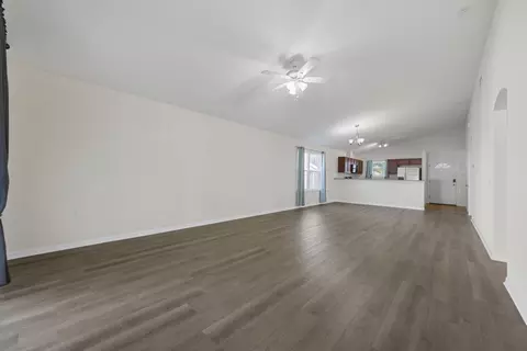 Living - 951 N Orange St, Saint Augustine, FL 32084 photo 4 of 4