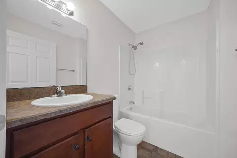 Bath - 951 N Orange St, Saint Augustine, FL 32084 photo 2 of 2